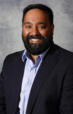 Profile image for Councillor Harinder Mahil
